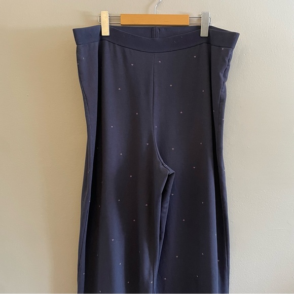 Reitmans Navy Wide Leg Pajama Set Purple Heart Print – Top XL Bottom XXL GUC - Picture 10 of 15